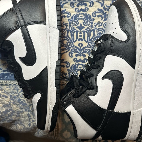 Nike Women’s Dunk High - Picture 5 of 5